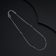 Mangalsutra en Argentfait main avec Perles et Spinelles Noirs pour une élégance intemporelle