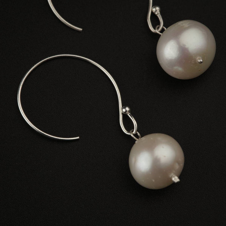 Elegant Pearl Silver Earrings for Timeless Style